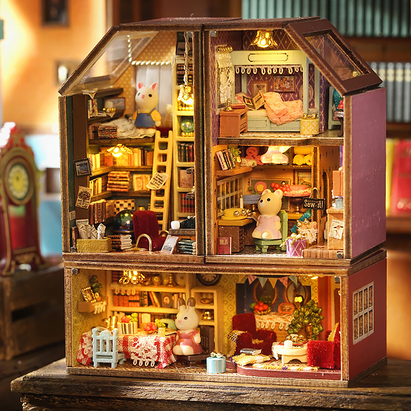 Qh Furniture - Wooden Dollhouse With Furniture Light Miniaturas